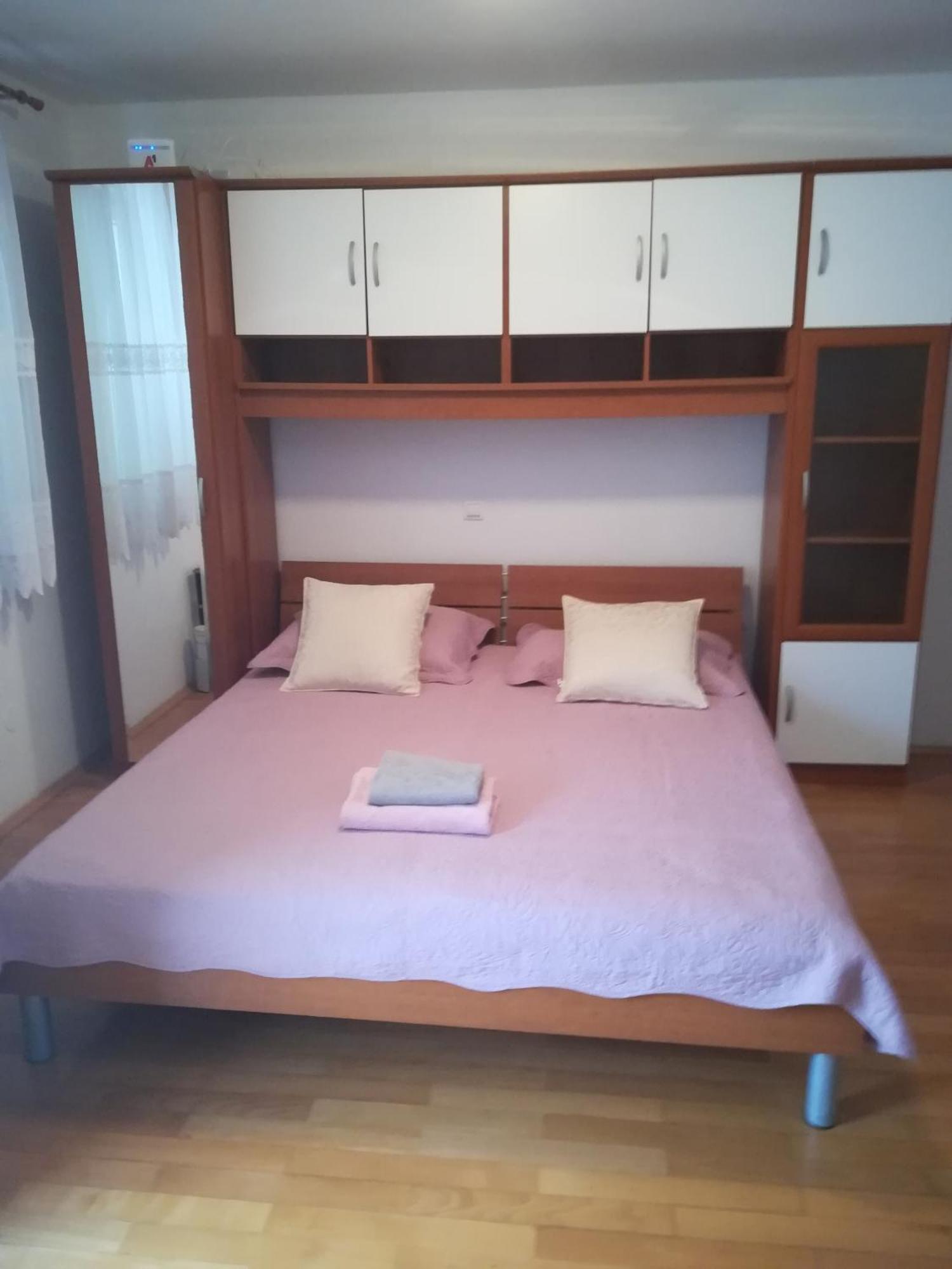 Apartments By The Sea Novalja, Pag - 17973 객실 사진